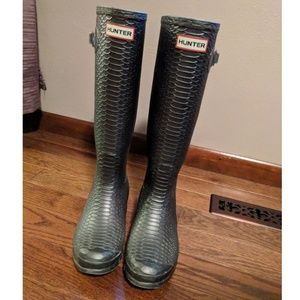 Hunter silver snake skin limited edition rain boot